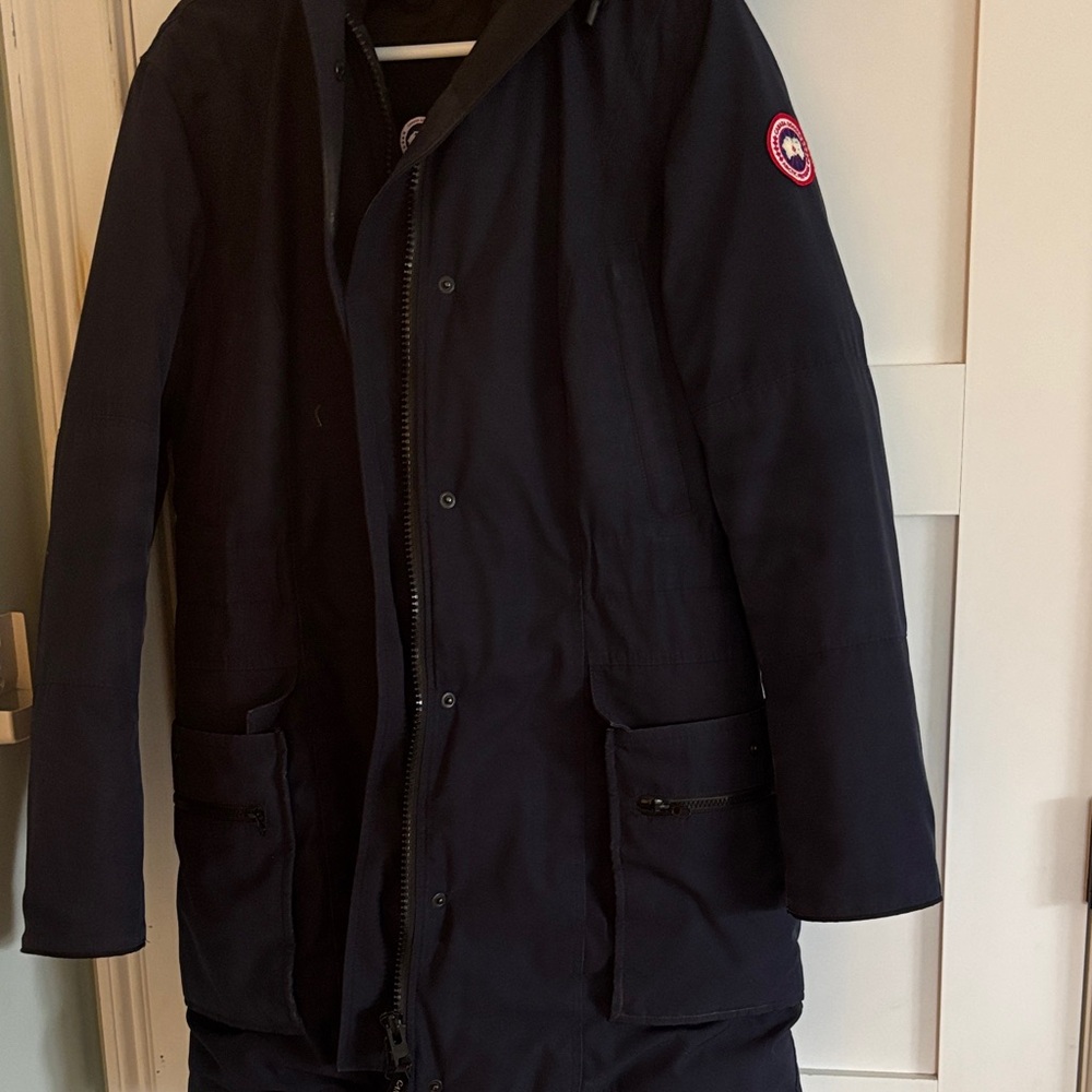 Canada Goose Navy Sz XL kinley parka